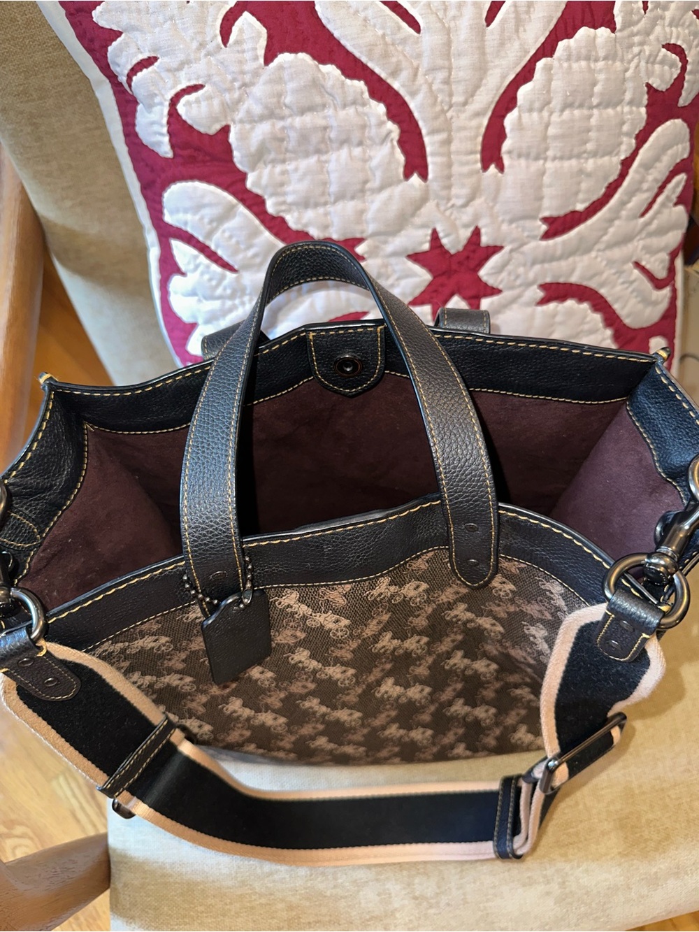 Coach Brown and Black Signature Horse & Carriage Tote - Picture 5 of 7
